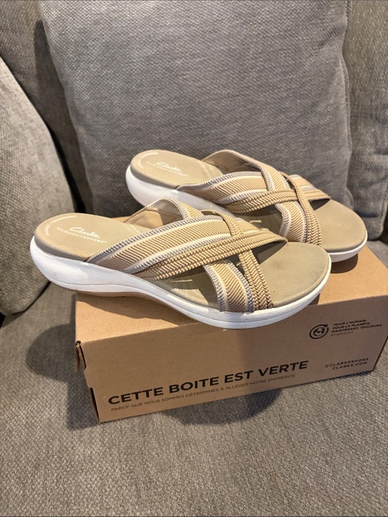 Clarks Shoes - Clarks Tan Crisscross Comfort Slide Sandals